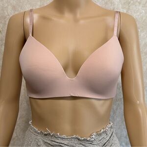 Victoria's Secret Light Pink Bra size 36B